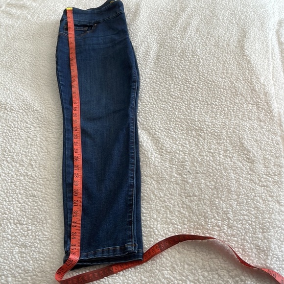 Lee Slim Fit Skinny Mid Rise Sculpting Jean - Picture 8 of 9